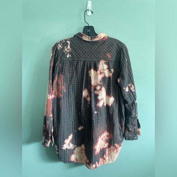 BDG Bleach Burnout Handmade Black and Orange Casual Button Down Shirt Sz XS - Picture 5 of 5